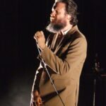 John Misty leva sua audiência para o melhor lado de ‘Streamland’ para o grego: concreta revisão