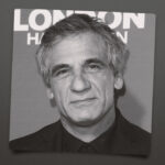 ALON ABO ALONBOUL, o fabricante israelense é conhecido por nós por ‘para nevar’ e ‘Levi está escuro’, dis em 60