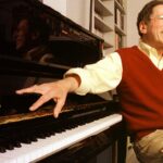 Tom Lehter, um satirista saturado e o seguinte, morreu em 97