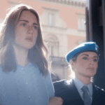 O ‘Tale of Amanda Knox’: Grace van Patten True como Amanda Knox no Trailer