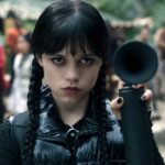 Tim Burton diz que trabalhar em Lady Gaga para ‘quarta -feira’ foi ‘encorajado’ e a esperança de cooperação juntos: ‘Isso é tão cantor’