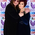 Lulu, 76 anos, levanta uma frase com “Sharon Osborne com” Sharon após a morte de Ozzy dizendo: ‘fazer isso com ele’