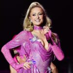 Paris Hilton Compartilhar garota namorada de labubu