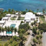 A ilha de Epstein é modificada para ser hospitalidade, veja o rosto