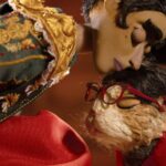 Mulheres espanholas de espanhol usam mulheres vestindo “dos anos 80, temporada de lésbicas