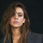 Jessica vende dores na Netflix para a comédia feminina recebida R. Madison Vangerberg Adapplay