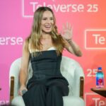 Kristen Bell a quem o líder da platéia ‘ninguém quer’ amamentar: ‘conforto pode ser surpreendido’