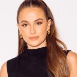 Sintomas da UTA de Símbolos ‘Plus Signs’ Comboards Rachel Demita (Especial)