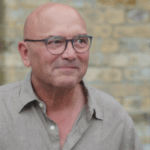 Os fãs da BBC CasterChef reclamam de desviar uma nova seção quando começa Gregg Wallace e John Droporo Torode