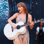 Todo Taylor de Taylor é comparado a um Notas de boa qualidade